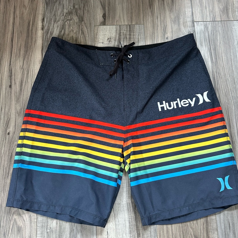 Hurley Men's Multicolor Striped Swim Shorts Boardshorts Surfing in Blue Size 34